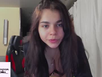 webcam girl hot_chill__ live cam image #3603949