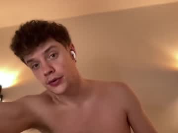 webcam man ironthud live cam image #6228962