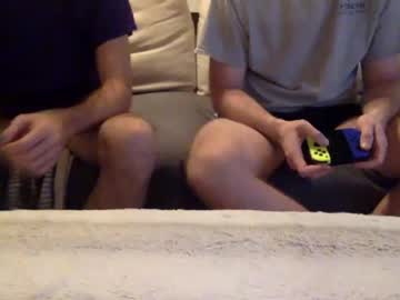 webcam man justbros live cam image #2889851