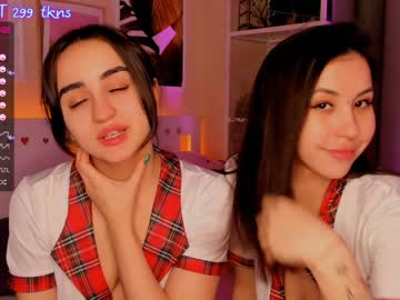webcam girl millaava live cam image #1563686