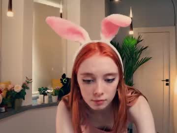 webcam girl lily_knockers live cam image #1794652