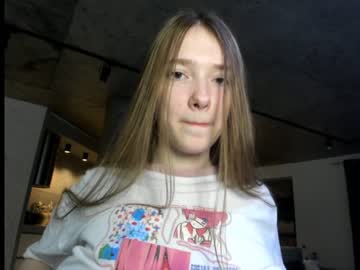 webcam girl mysat live cam image #2220532