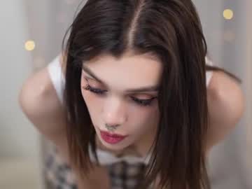 webcam girl karina_amiri live cam image #7024059