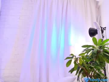 webcam girl eva_fashionista live cam image #3492541
