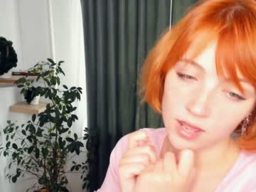 webcam girl sweettestberry live cam image #4831502