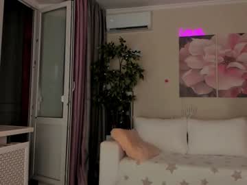 webcam girl sweet__sugar live cam image #5033339