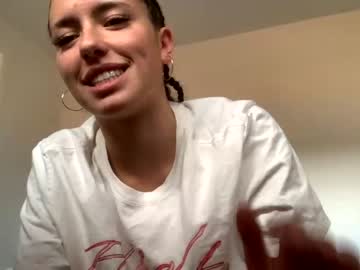 webcam girl milliexbailey live cam image #6811543