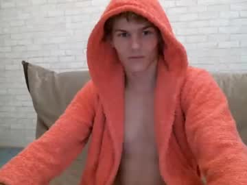 webcam man milkshake_on_body live cam image #133133