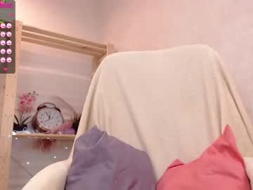 webcam girl mila_kimm live cam image #3807236
