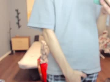 webcam man yoo_dee_ohh live cam image #3574042