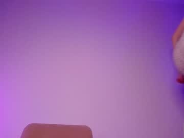 webcam girl amandamedrano live cam image #3882581