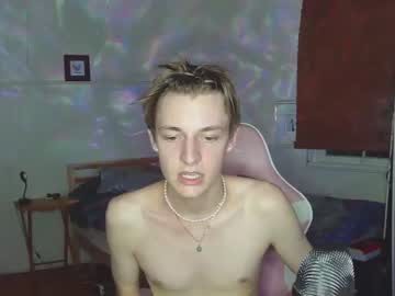 webcam man stoopidtwink live cam image #1090147