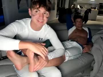 webcam man rawr_itsben live cam image #4371922