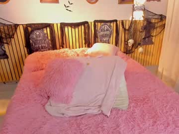 webcam girl little_effy18 live cam image #5544978