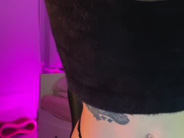 webcam girl tarrrantula live cam image #3877079
