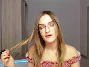 webcam girl sherill_lady live cam image #1438172