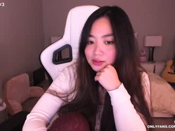 webcam girl clara_chan live cam image #220213