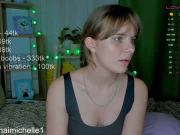 webcam girl maimichelle live cam image #2219039