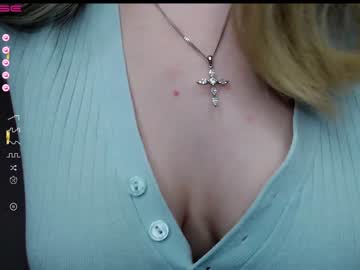 webcam girl small_blondee live cam image #4201204