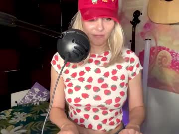 webcam girl kaileeshy live cam image #4809602
