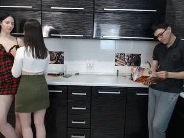 webcam couple renae_tom live cam image #4111833