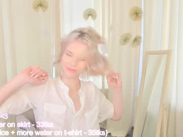 webcam girl joyce_coy live cam image #3860348
