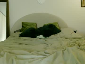 webcam girl peachyyvirgo live cam image #5000276