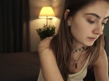 webcam girl tessarosse_ live cam image #4988337