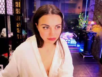 webcam girl alma_pearl live cam image #4060675