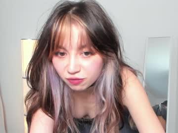webcam girl y_u_m_i_k_a live cam image #2074817