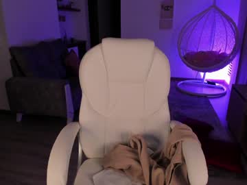 webcam girl annie_dreams live cam image #2746717