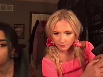 webcam girl ava_r214 live cam image #1030796