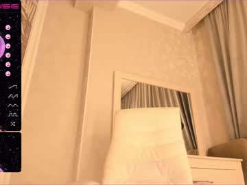 webcam girl sury_01 live cam image #1430494