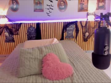 webcam girl little_effy18 live cam image #5588702