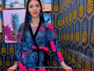 webcam girl maura_shy live cam image #654517