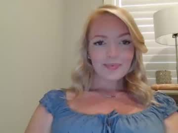 webcam girl girlnextdoor1129 live cam image #4426779