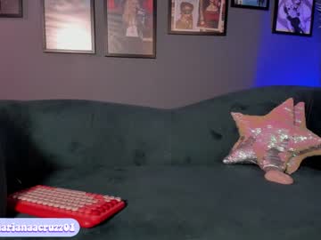 webcam girl mariannacruzz live cam image #3046258
