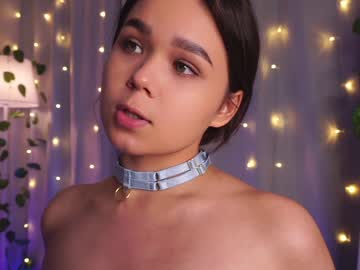 webcam girl helenmoors live cam image #5112873