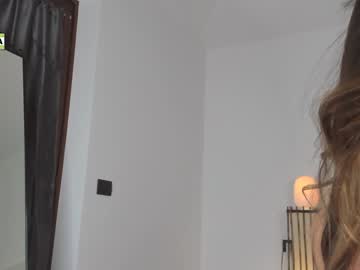 webcam girl therealbonnieclydex live cam image #1351931