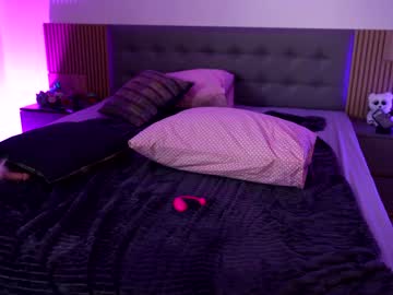 webcam girl lovexxxpink live cam image #1845375