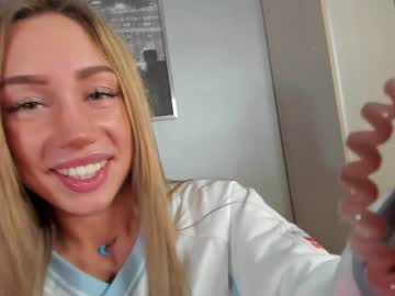 webcam girl _mito_69 live cam image #3327488