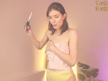 webcam girl tina_cure live cam image #5573321