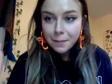 webcam girl lillypadgrl live cam image #5580352