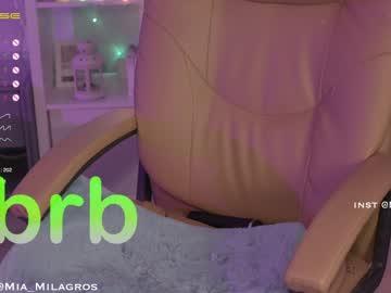 webcam girl mia_milagros live cam image #3548869