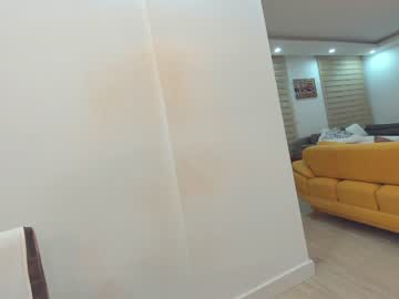 webcam girl ehotlovea live cam image #2873040
