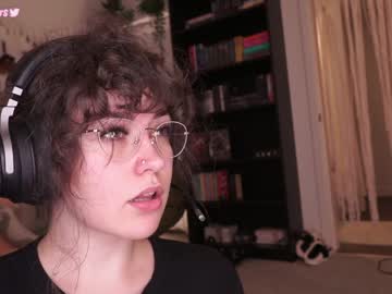 webcam girl evelynpiers live cam image #4587242