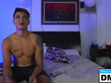 webcam couple alyssa_powers live cam image #2604113