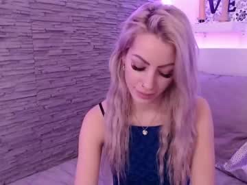 webcam tranny _k_i_t_t_y__t_w_e_r_k_s_ live cam image #731962