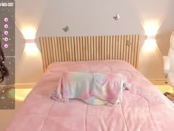 webcam girl little_effy18 live cam image #4492071