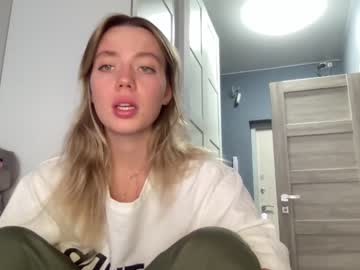 webcam girl angel_from_sky live cam image #4825312